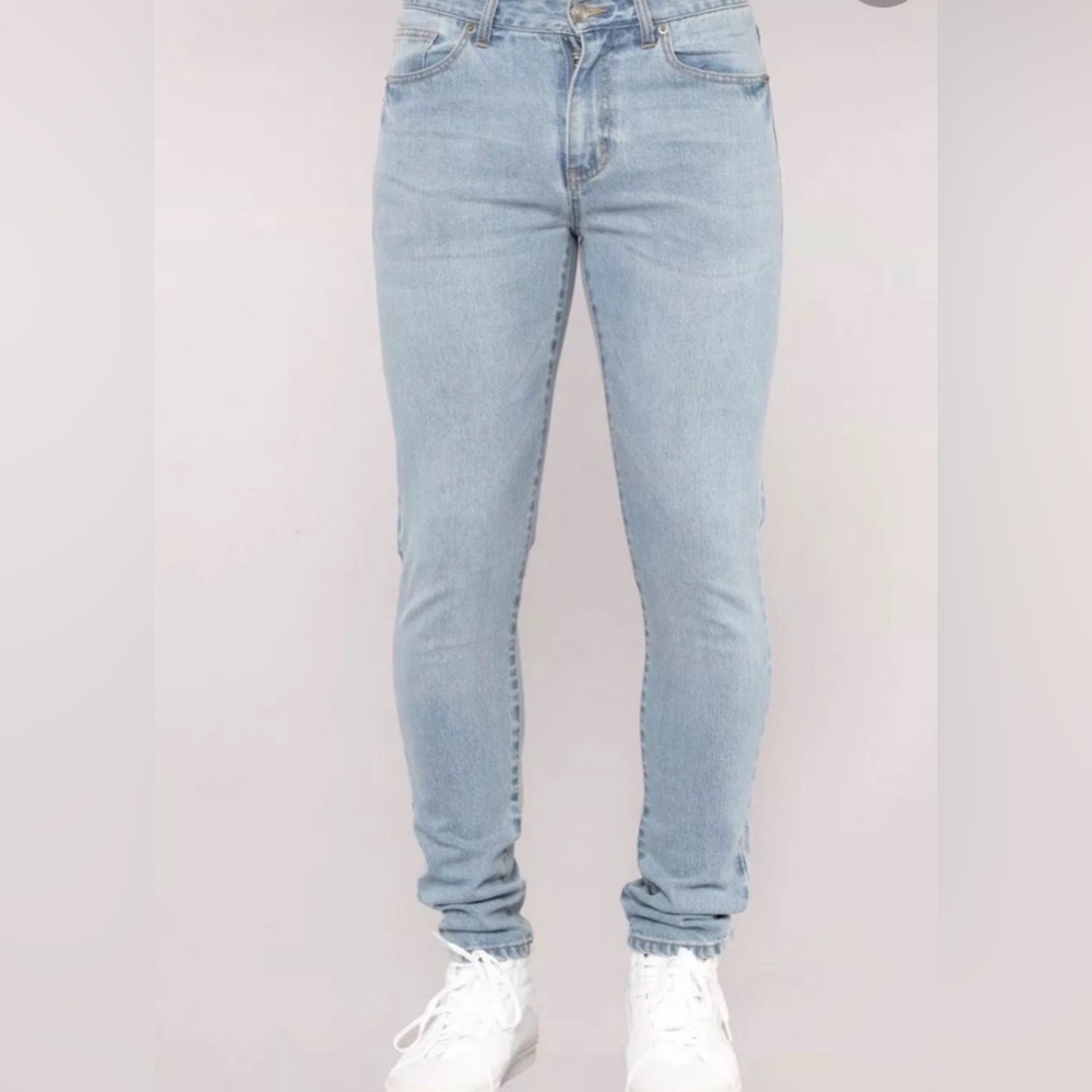 Fashion Nova Men's Skinny Jeans in Light Blue